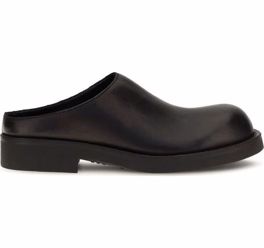 MM6 Black Calf Leather Bos Taurus Mules